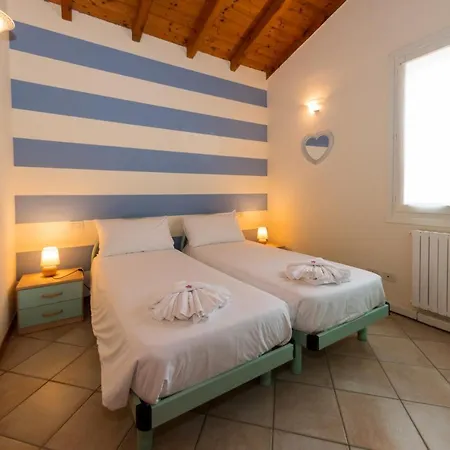 Bertoletta Village * Песк'єра-дель-Гарда