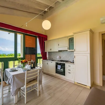 Lägenhet Bertoletta Village Peschiera del Garda